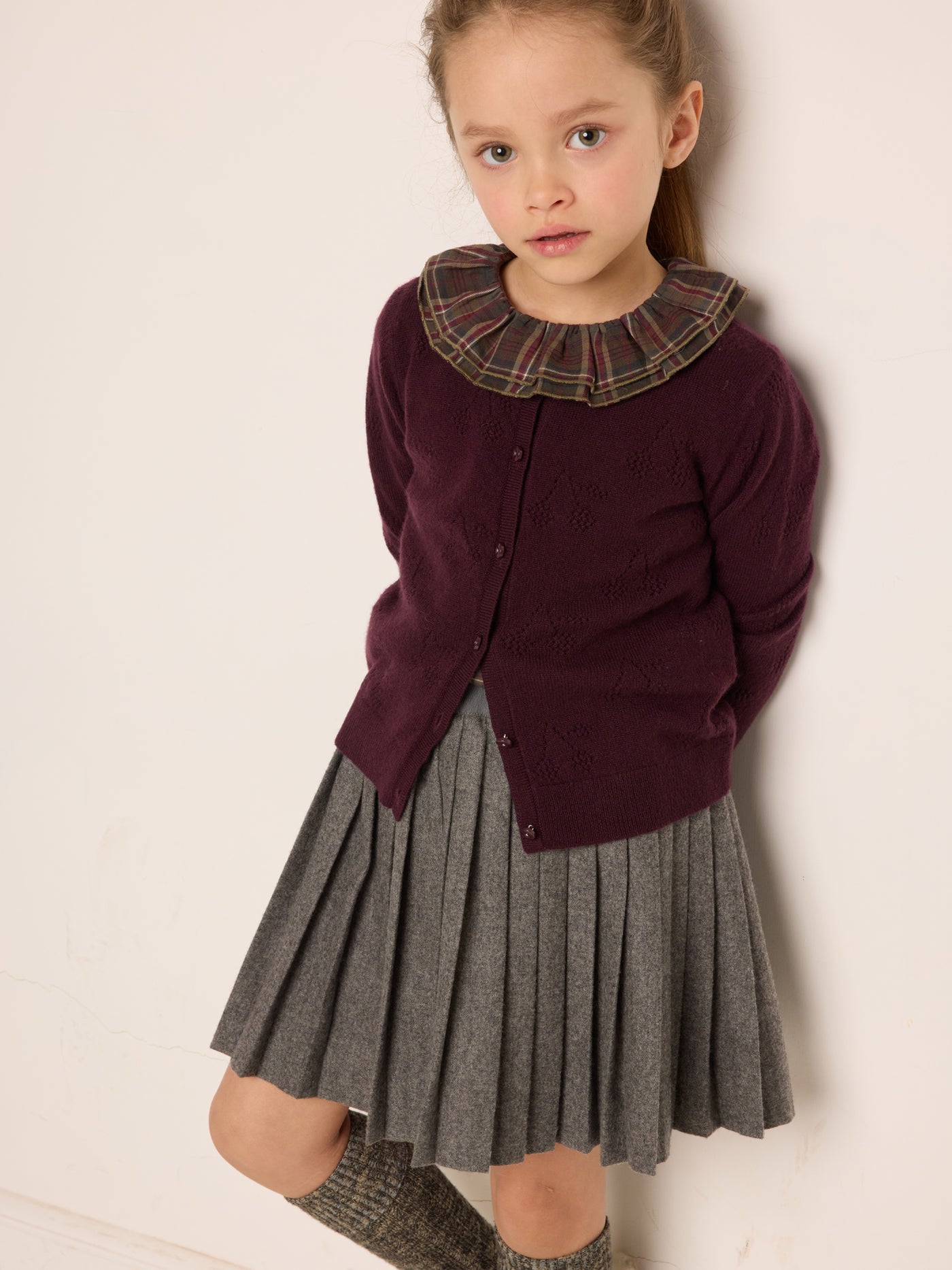 Look fille hiver 2023 cardigan bordeaux