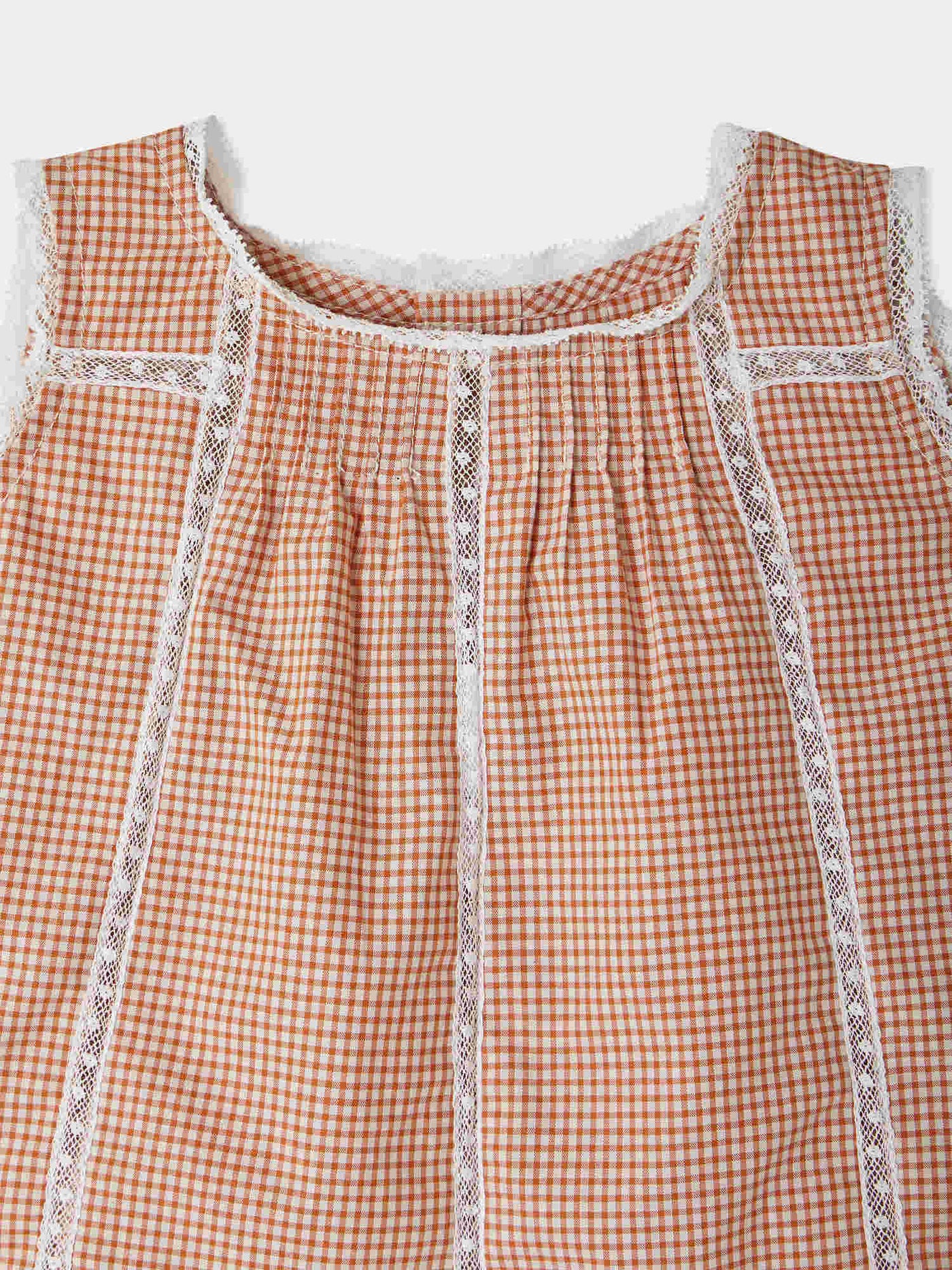 Blouse Acacia à carreaux et dentelles